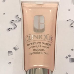 Clinique Moisture Surge Overnight Mask